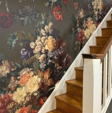 Customizable Floral Wallpaper